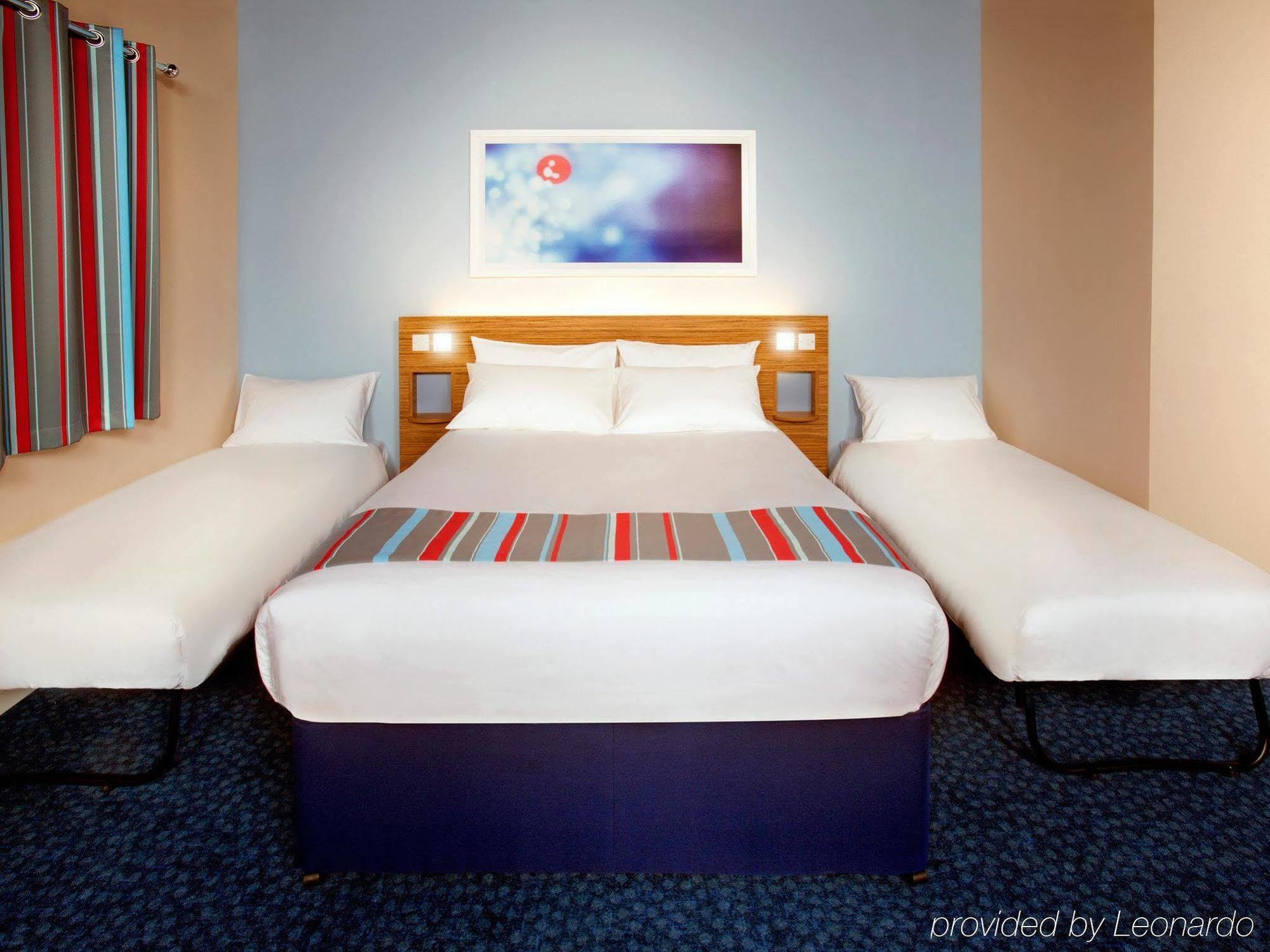 Travelodge London Central Waterloo מראה חיצוני תמונה